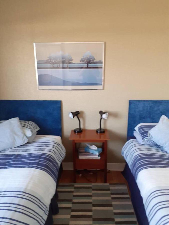 Marina View Lovely Upper 3 Bedroom Apartment Troon Buitenkant foto